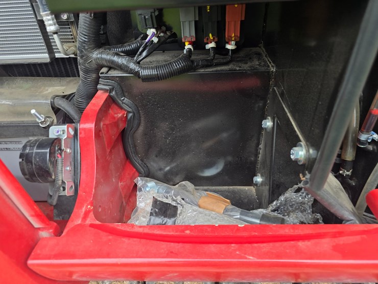 2024-takeuchi-tb290-image-62