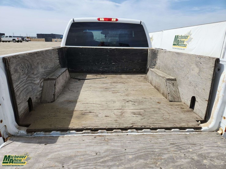 2009-chevrolet-silverado-1500-image-16