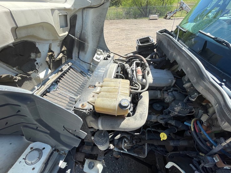 2013-international-durastar-4400-image-20