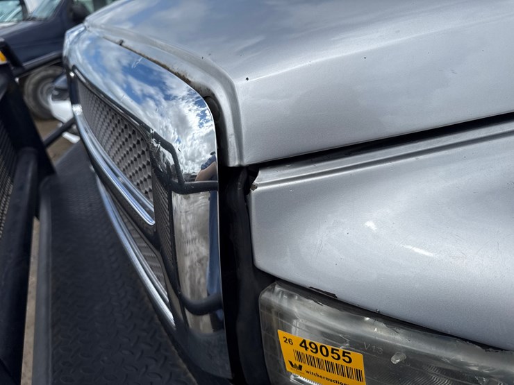 2001-dodge-2500-image-53