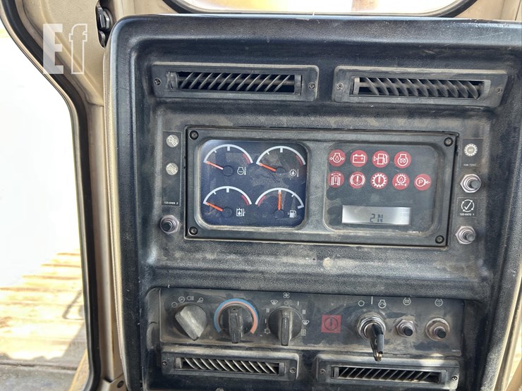 1998-caterpillar-d6m-lgp-image-53