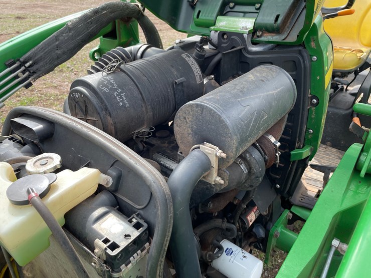 2005-john-deere-4120-image-33