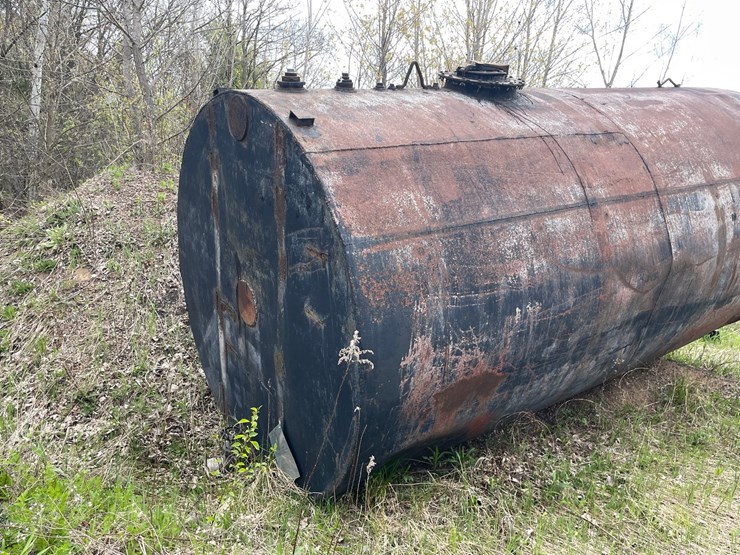 #2804-•-metal-fuel-tank-(g)-image-6