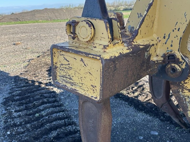 2017-deere-700k-xlt-image-34