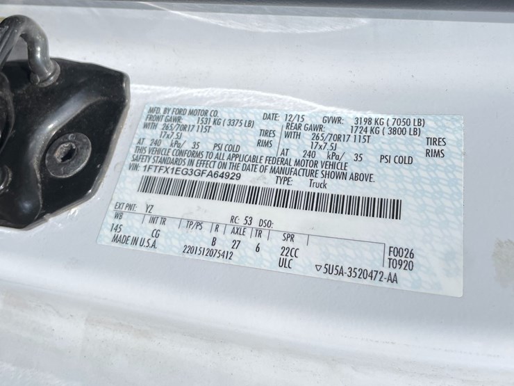2015-ford-f150-image-26