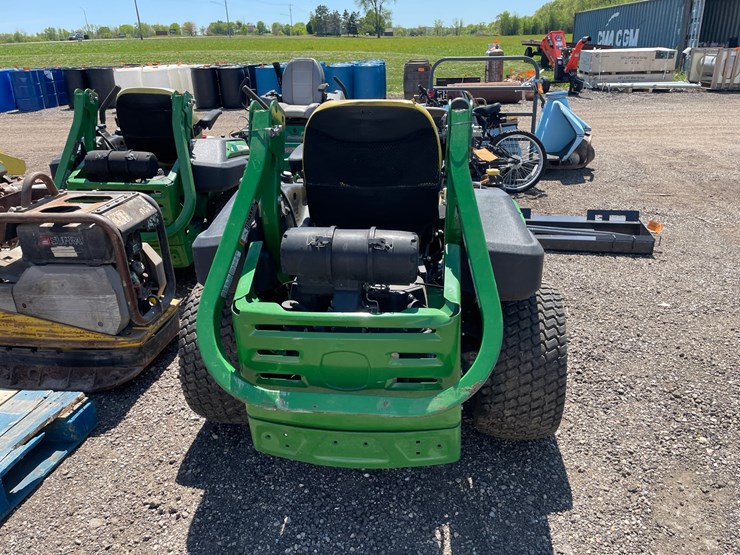 2020-john-deere-z915e-image-4