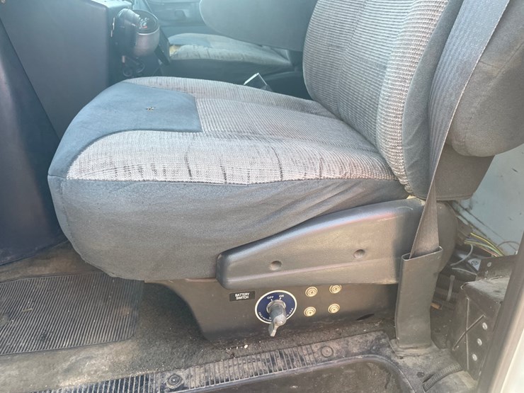 1993-ford-e350-image-44