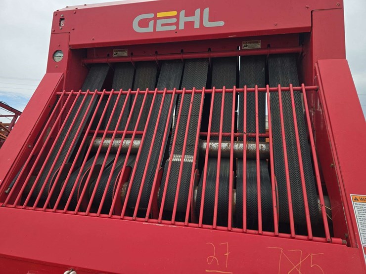 gehl-2880-image-13