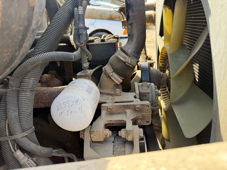 1993-ford-l8000-image-22