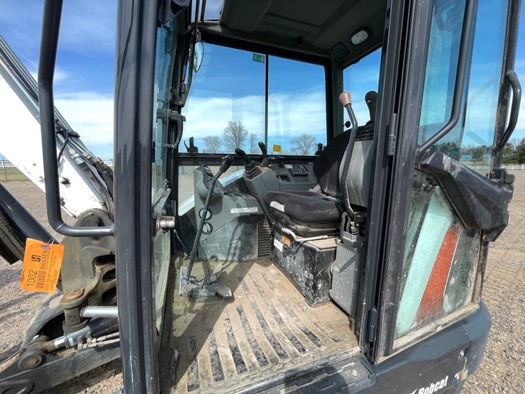 2019-bobcat-e85-image-23