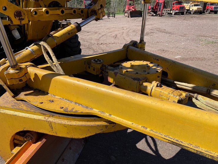 1993-deere-772bh-image-15