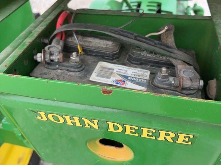 1950-john-deere-b-image-16