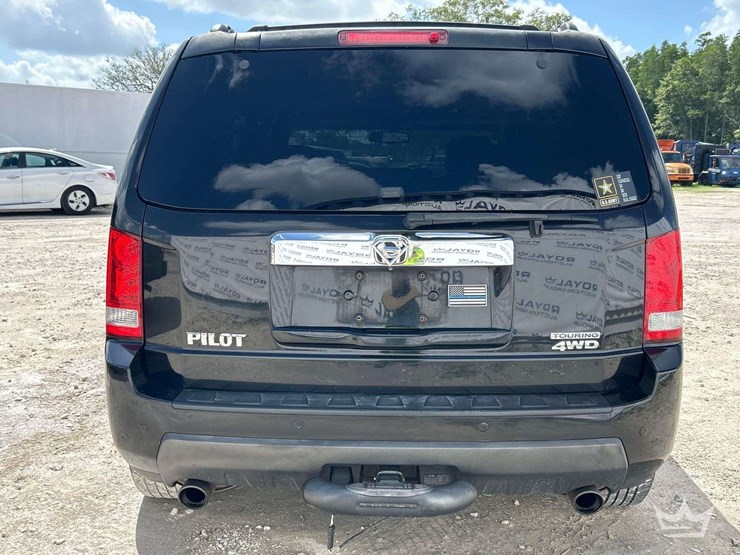 2010-honda-pilot-image-21