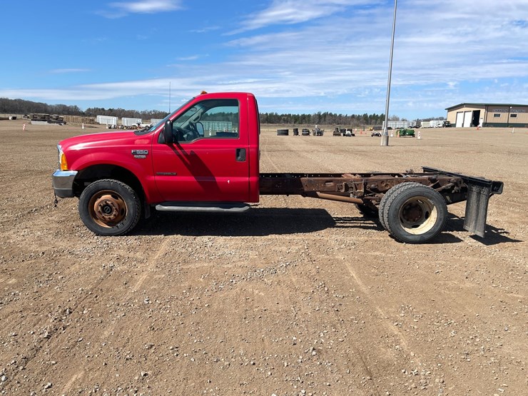 2000-ford-f550-image-2