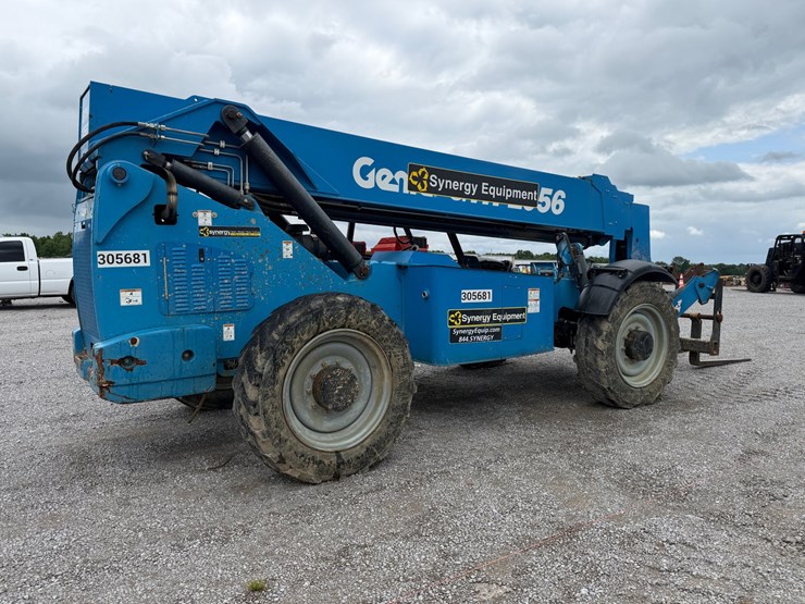 2019-genie-gth1056-image-3