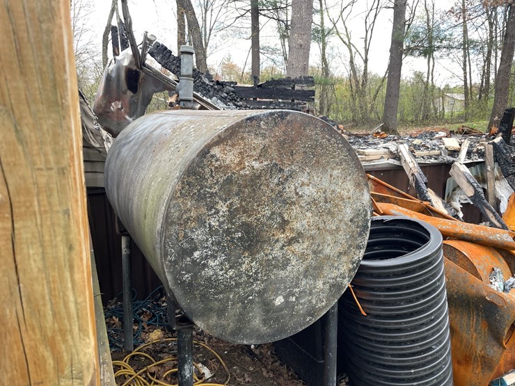 #2862-•-fuel-oil-tank-(or)-image-3