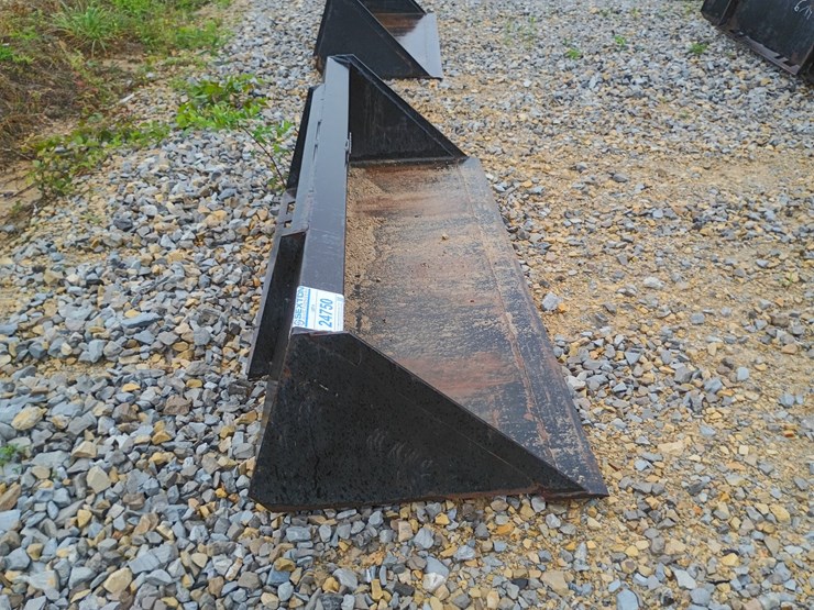 #24750-•-78"-smooth-bucket-skid-steer-attachment-image-4