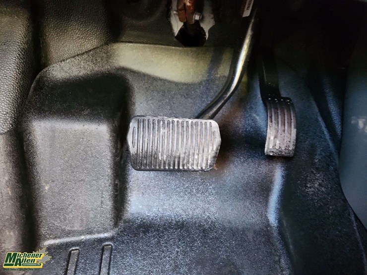 2022-ford-transit-connect-image-23