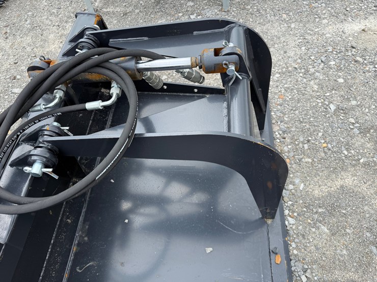 #2037-•-jct-84"-skid-steer-grapple-inv#-49454-image-7