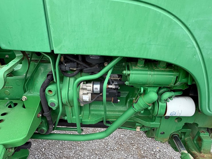 john-deere-5045e-image-9