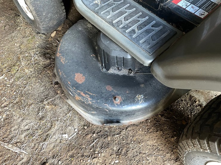 #2892-•-craftsman-riding-lawn-mower-(or)-image-13