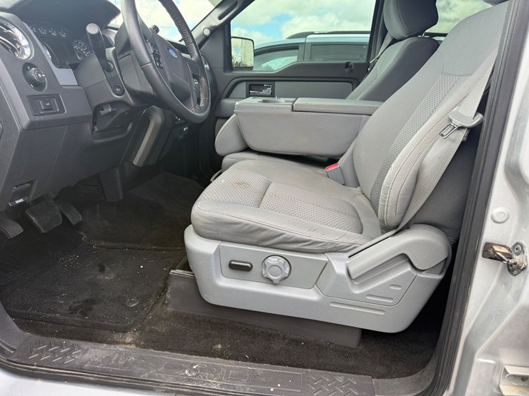 2013-ford-f150-image-30