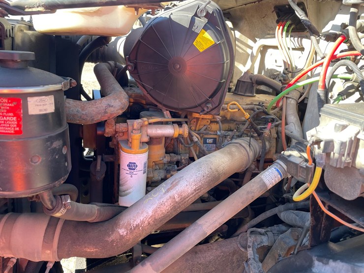 2000-ford-f750-image-27