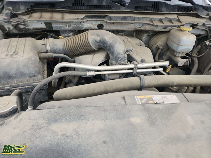 2017-dodge-2500-image-26