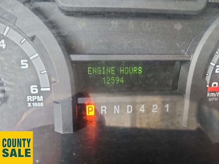 2017-ford-e450-image-28