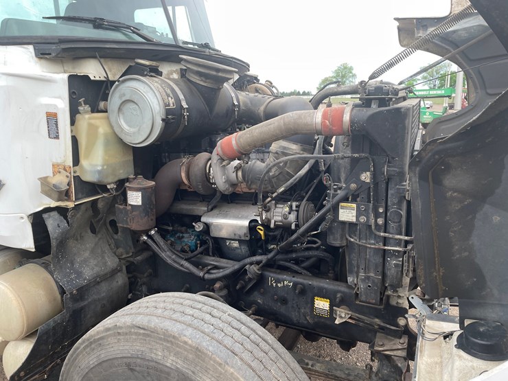 1999-mack-ch600-image-27