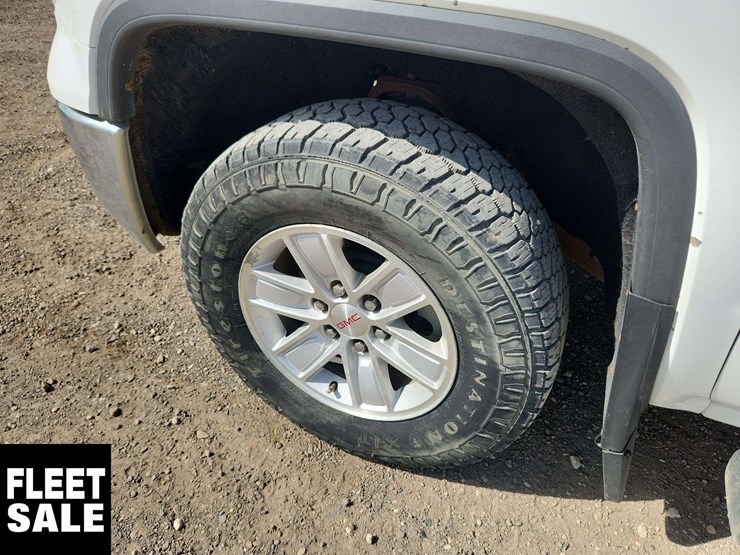 2015-gmc-sierra-1500-image-13