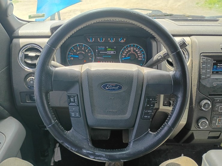 2014-ford-f150-image-47
