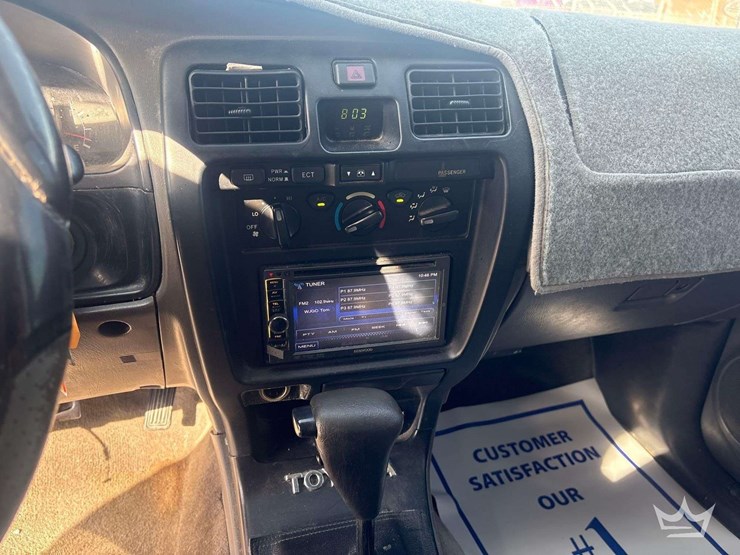 2002-toyota-4-runner-image-18