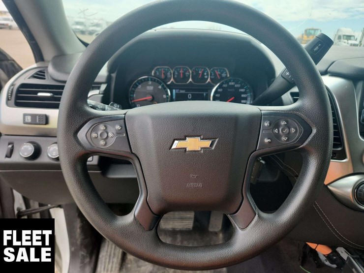2018-chevrolet-tahoe-image-19