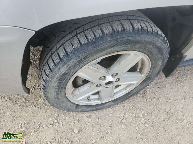 2010-jeep-compass-image-10