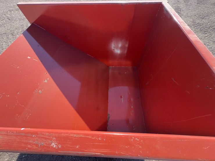 self-dumping-hopper-image-5