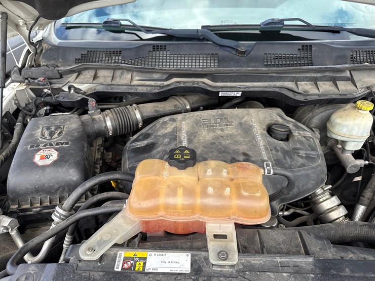 2016-dodge-1500-image-53