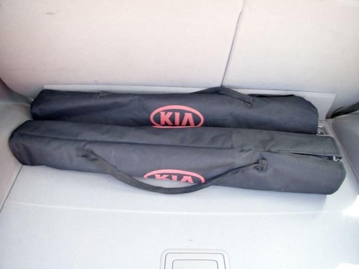 2007-kia-rondo-ex-sport-utility-vehicle-knafg52667-image-35