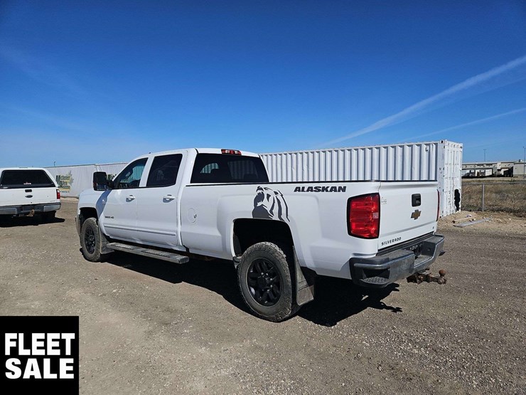 2019-chevrolet-silverado-3500hd-image-3