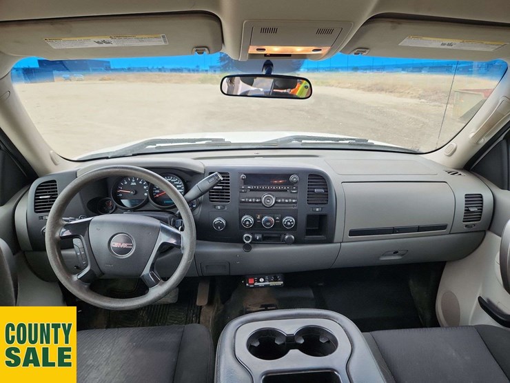 2013-gmc-sierra-1500-image-21