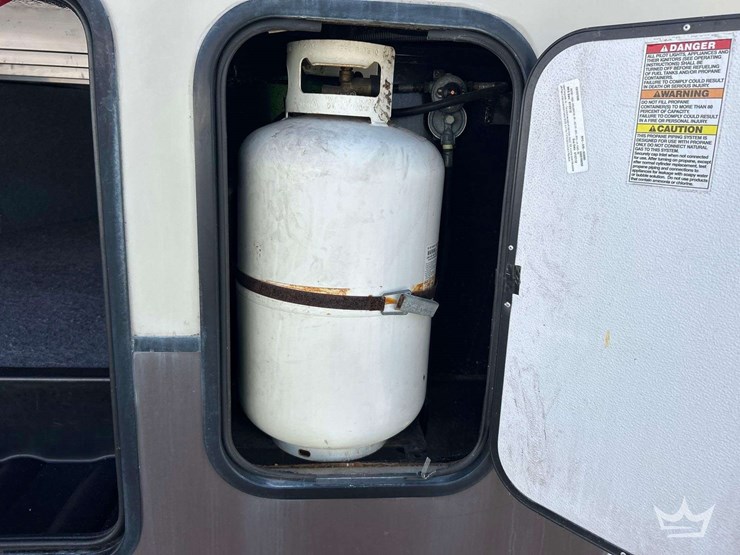2013-forest-rive-brookstone-310ls-5th-wheel-t/a-travel-trailer-image-36
