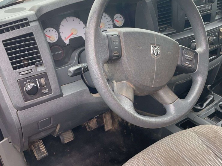 2008-dodge-1500-image-6