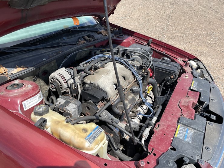 #1402-•-2003-chevrolet-malibu-(has-mn-title)-image-16