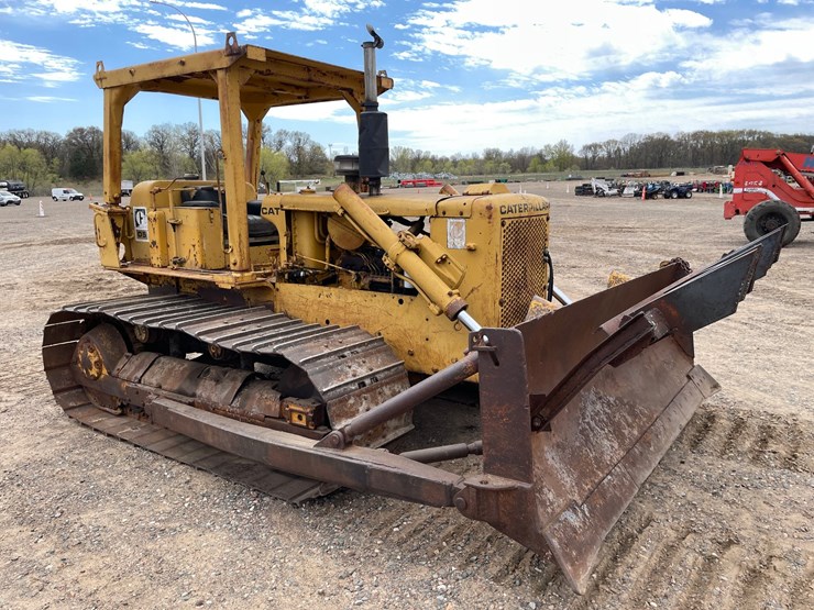1974-caterpillar-d5-image-7