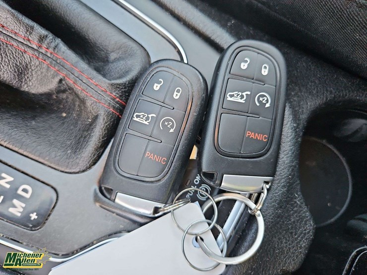 2019-jeep-cherokee-image-26