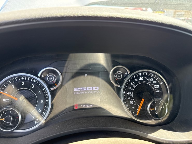 2021-dodge-2500-image-61