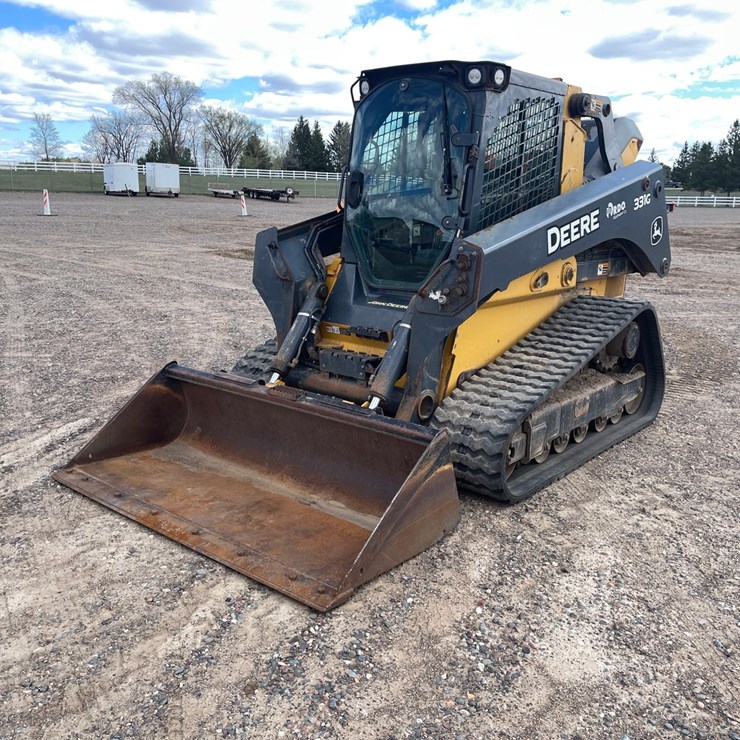 2018 DEERE 331G