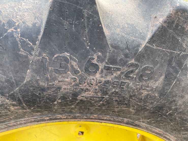 2005-john-deere-4120-image-19