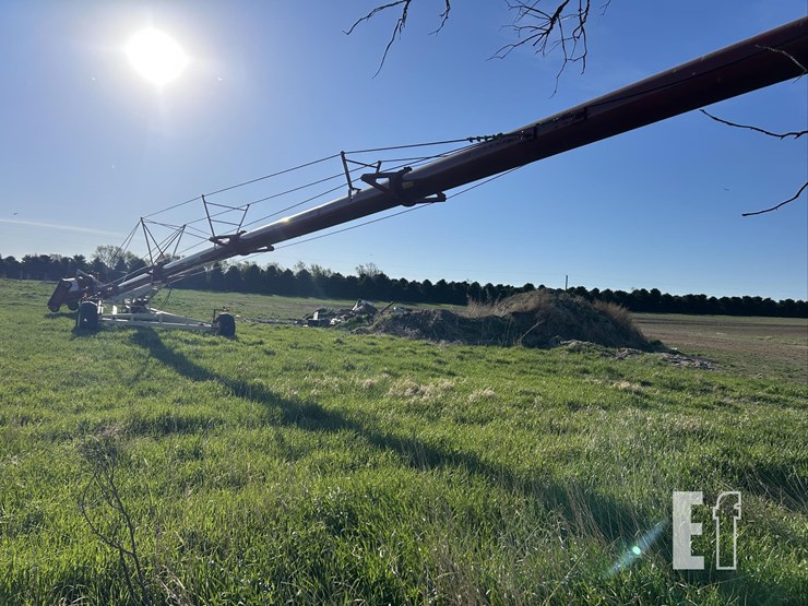 buhler-farm-king-16104-image-11