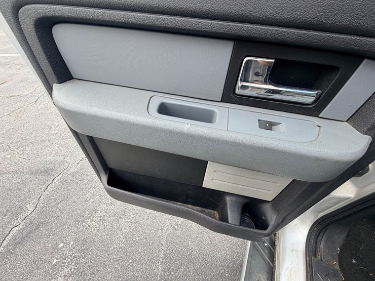 2014-ford-f150-image-62